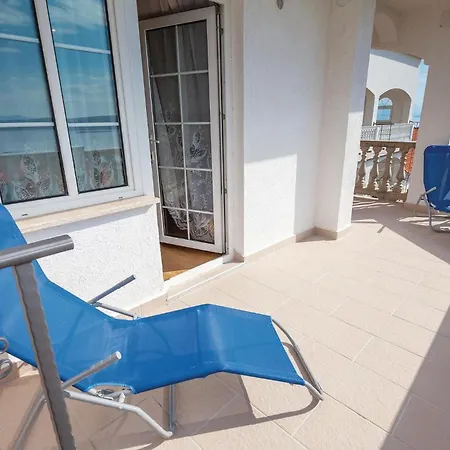 1 Bedroom In Apartment Crikvenica